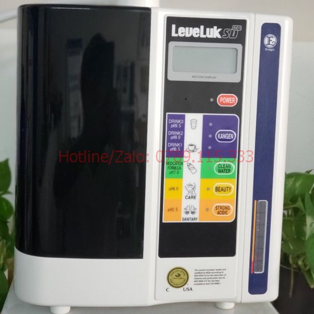 Kangen Leveluk SD501 có bảng điều khiển phím cơ bền bỉ